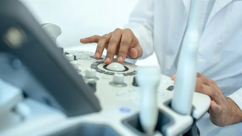 Arab ultrasound technician (illustrative)