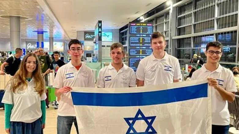 Члены израильской сборной по физике