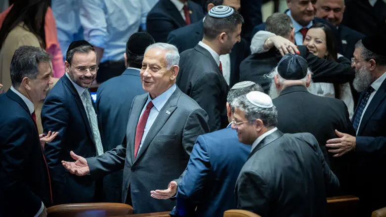 Netanyahu with right-wing allies