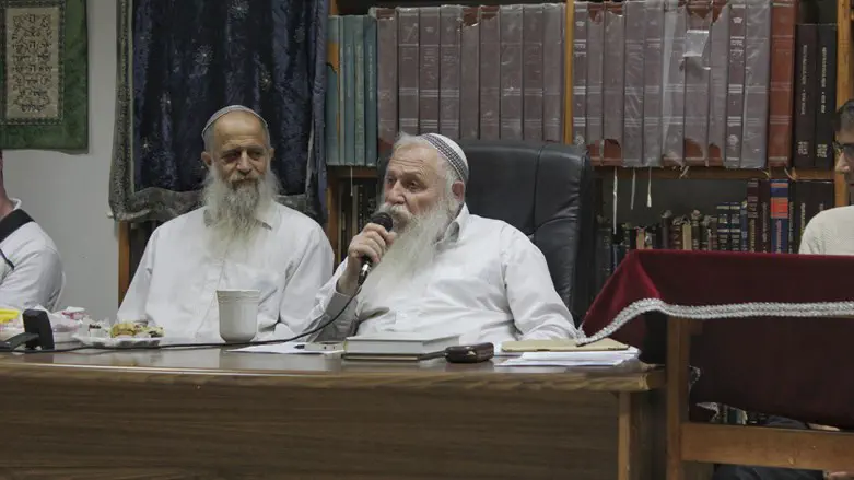 הרב שמעון לפיד עם הרב דרוקמן זצ"ל