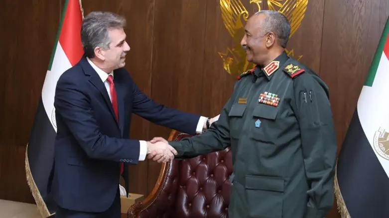 Minister Cohen meets Sudanese President