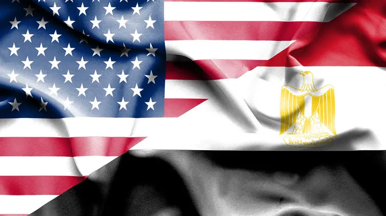 Flags of Egypt and the U.S.