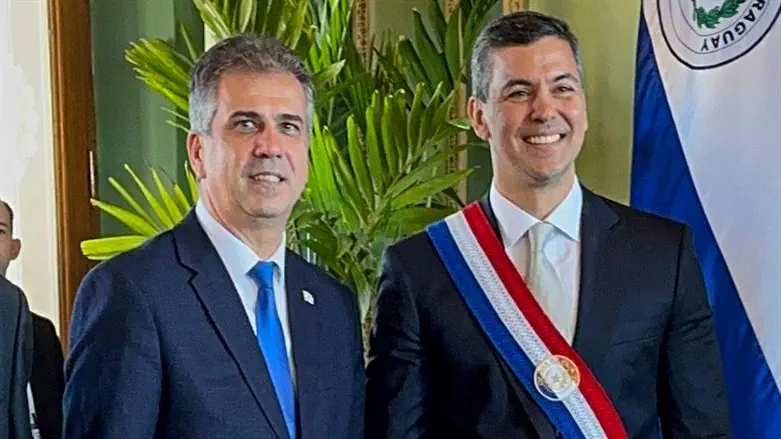 Minister Eli Cohen and Paraguay President Santiago Peña