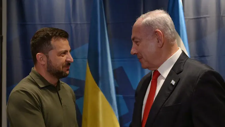 Volodymyr Zelenskyy with Prime Minister Netanyahu
