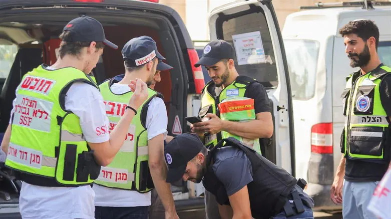 Hatzalah Rescuers Without Borders