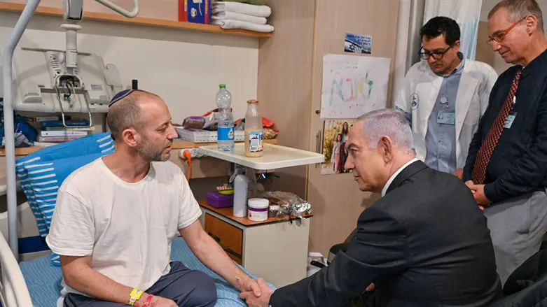 Prime Minister Netanyahu meets Elisha Medan