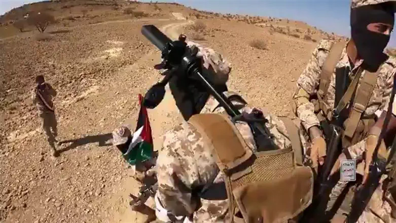 Houthis training in Yemen