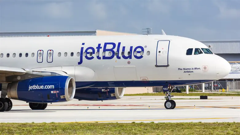 JetBlue aircraft