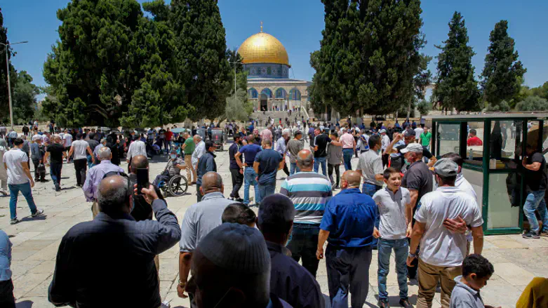 This is what they are chanting on the Temple Mount | Israel National ...