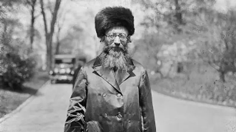 Rav Kook in the USA