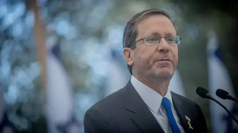 Pres. Herzog in Gaza area: ‘We must do everything to maintain Jewish ...