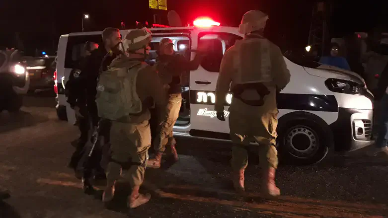 IDF soldiers near Givat Assaf