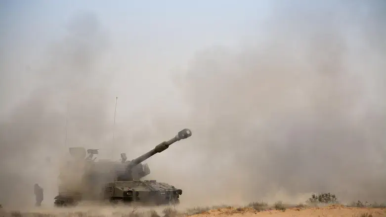 Israeli artillery, archive