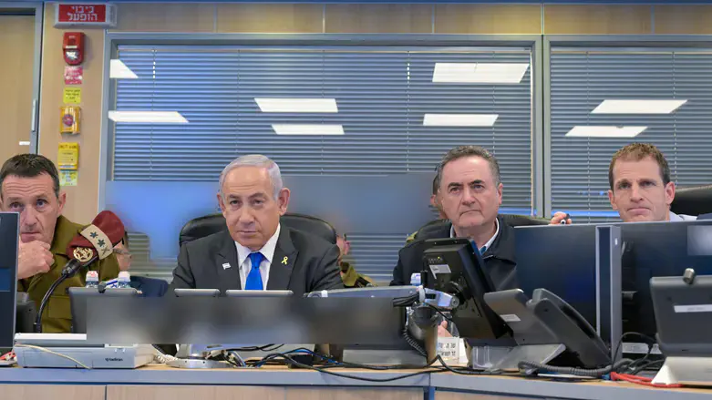 Benjamin Netanyahu, Defense Minister Israel Katz, and Chief of Staff Herzi Halevi