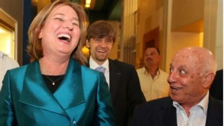 Livni and PA's Qureia in 'peace talks'