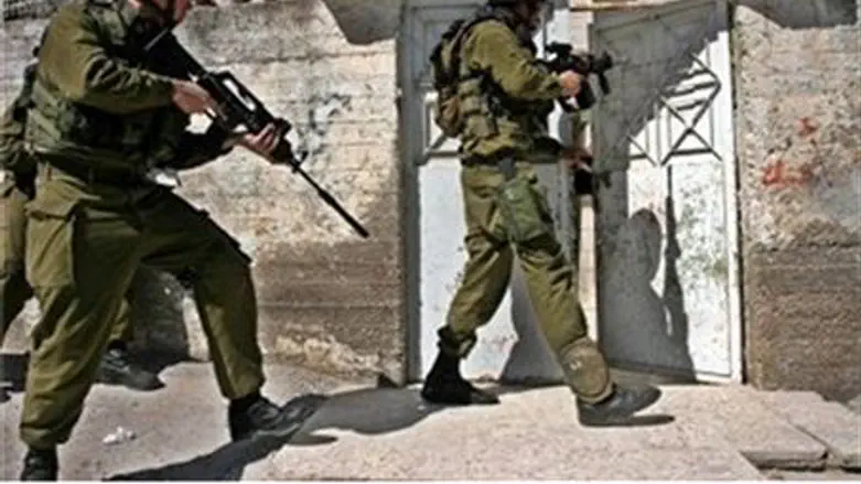 IDF Patrol in Shechem