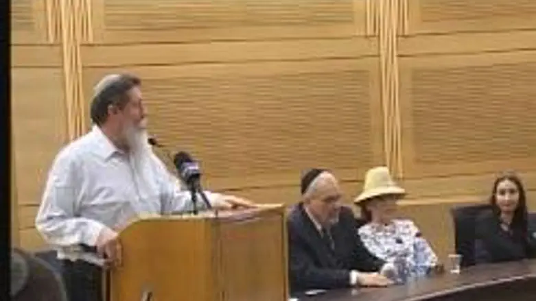 MK Katz speaking at Aliyah Conference