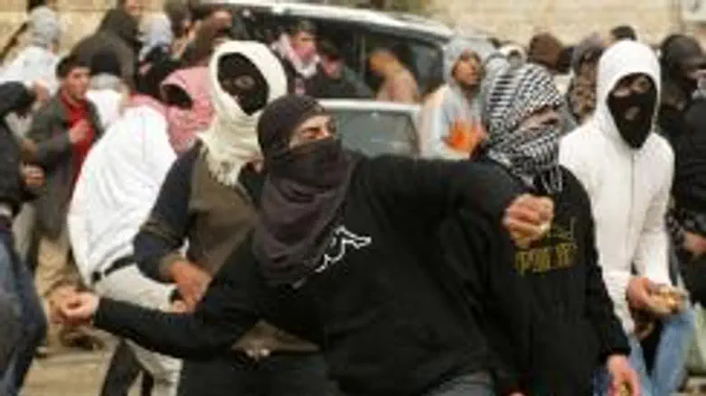Arab riot (illustrative)