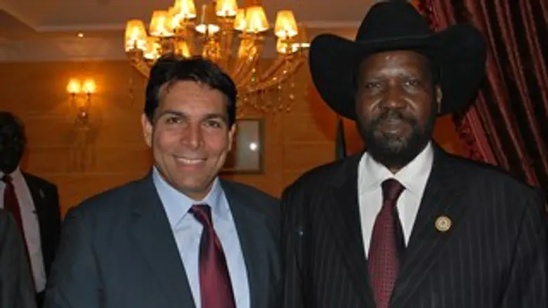 ח"כ דנון עם נשיא דרום סודן