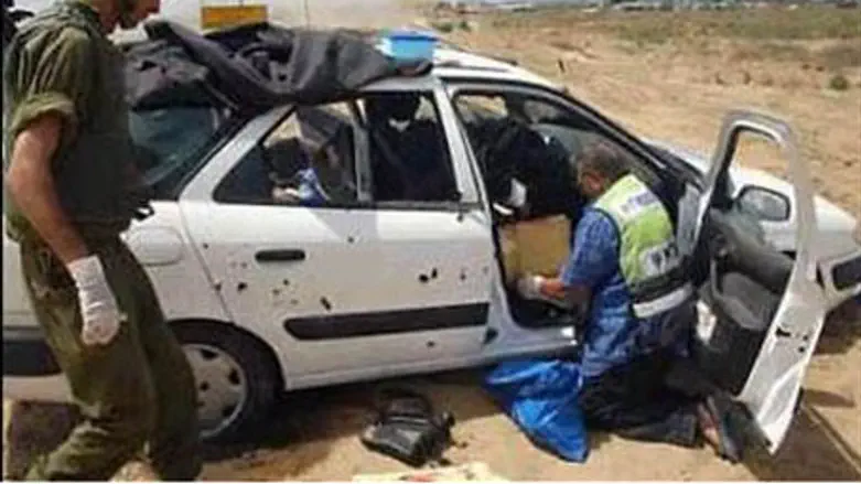 Car in which Gaza terrorists killed Tali Hatu
