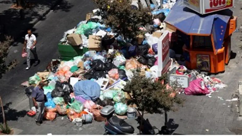 Garbage piles up during strike