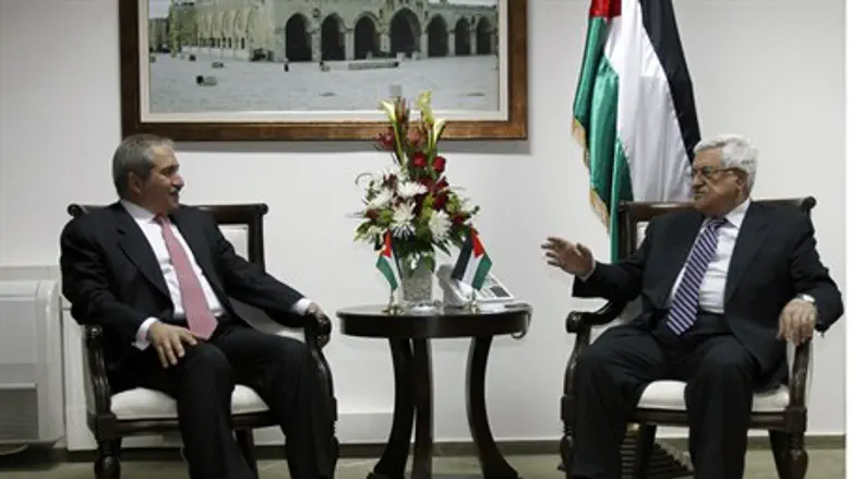 Judeh and Abbas meet in Ramallah
