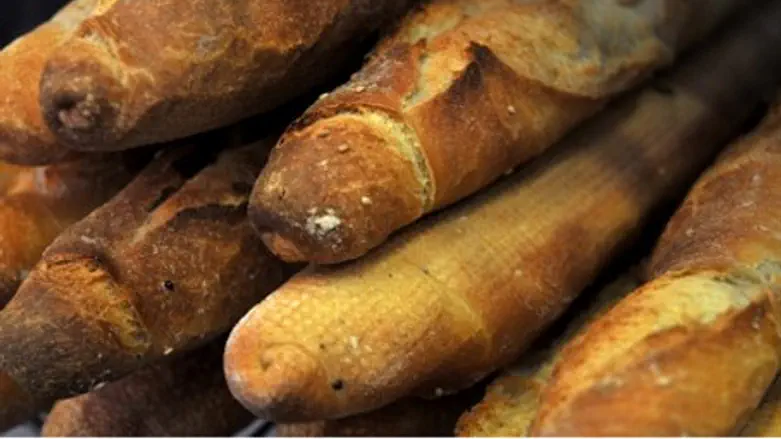 Bakeries accused of colluding on bread prices