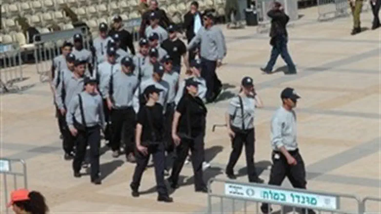Knesset Guard preparing for ceremony