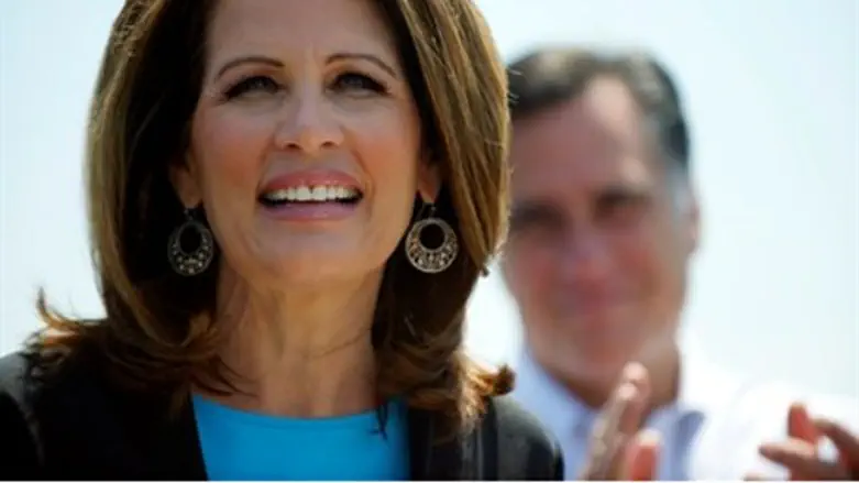 Bachmann speaks next to Romney at GOP rally