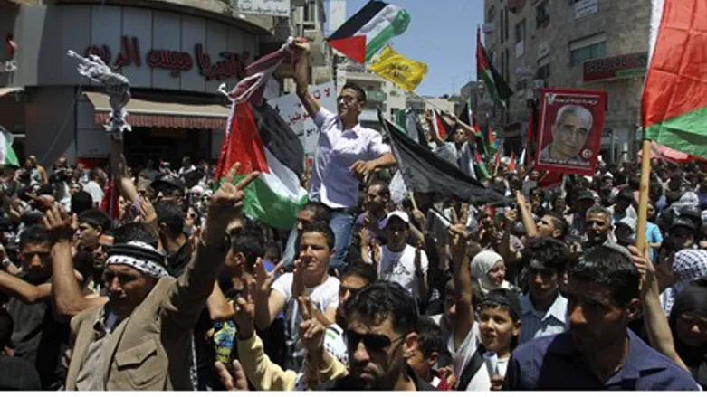 Terrorists glorified in Ramallah