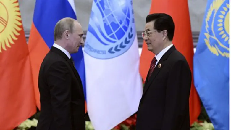 Putin and Hu