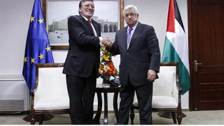 Abbas meets Barroso in Ramallah