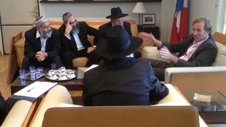 Rabbis meet French ambassador