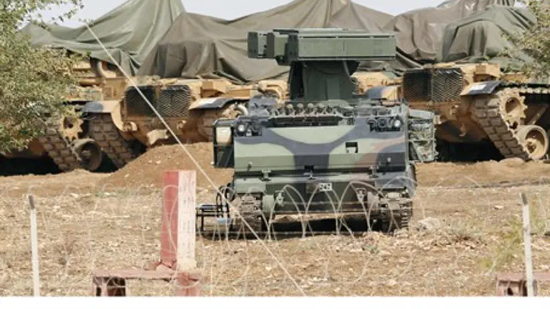 Mobile missile launchers at Turkish base on S
