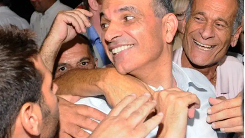 Kahlon with Likud Supporters