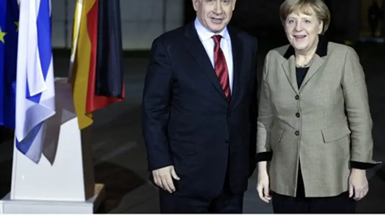 Нетаньяху и Меркель (Архив)