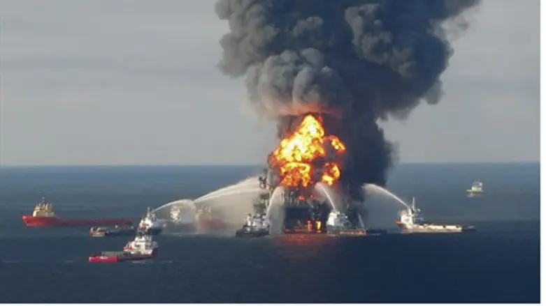 Explosion on BP oil rig Deepwater Horizon