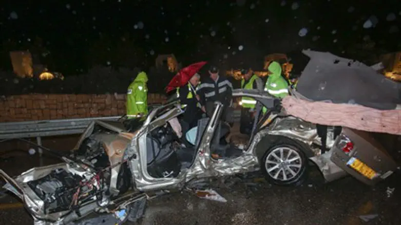 A fatal car crash killed three Monday night