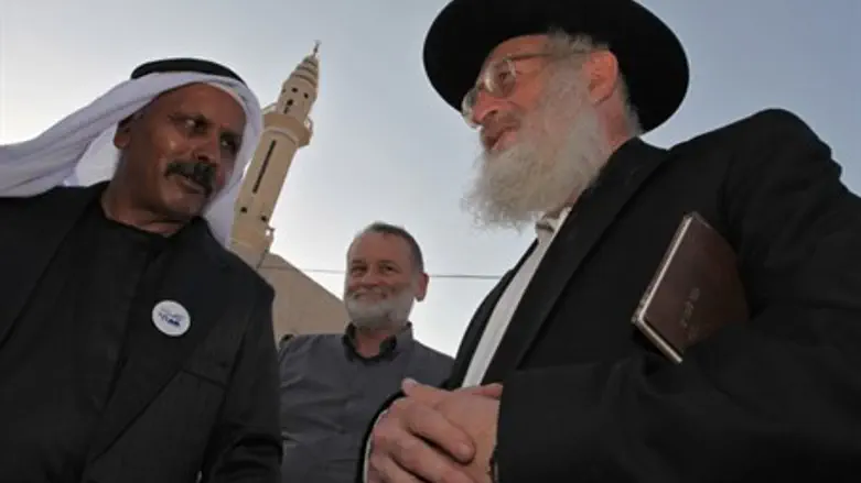 Jewish rabbi expresses support for Muslim com