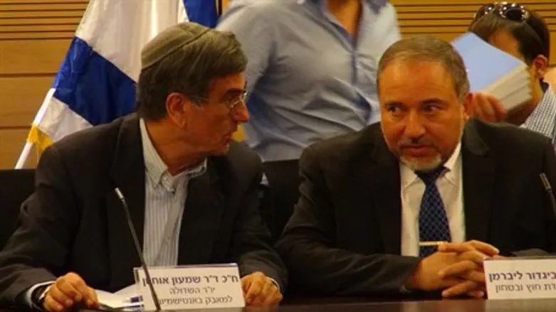 MKs Shimon Ohayon and Avigdor Lieberman