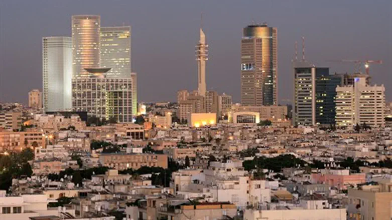 תל-אביב: חוק יוק!