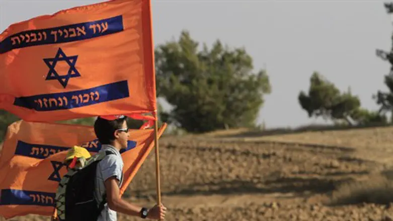 Marching to Gush Katif