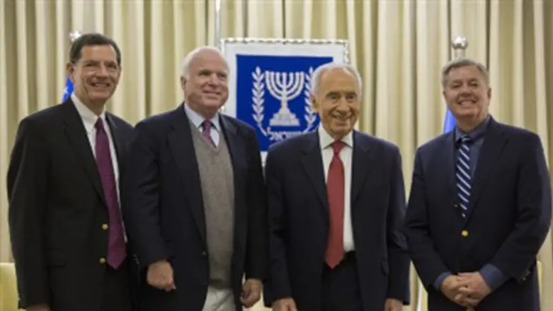 Senators with Peres.