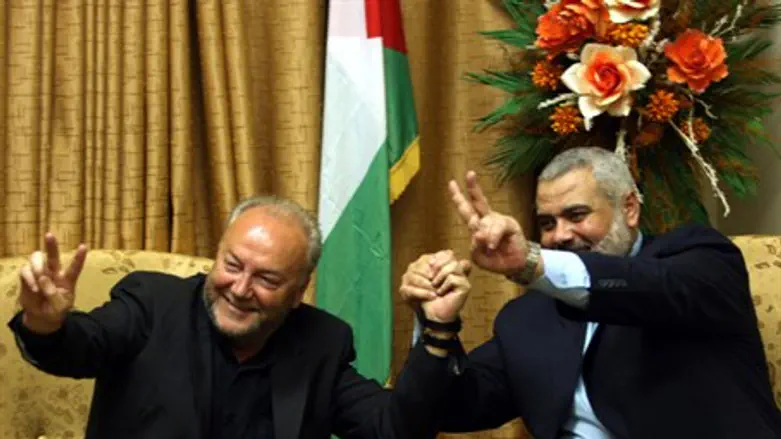 Galloway (L) with Hamas leader Ismael Haniyeh