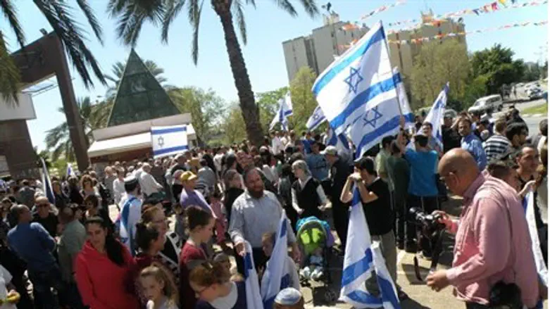 Еврейский контр-протест в Кармиэле