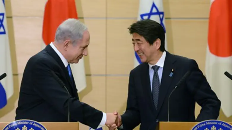Binyamin Netanyahu and Japanese PM Shinzo Abe