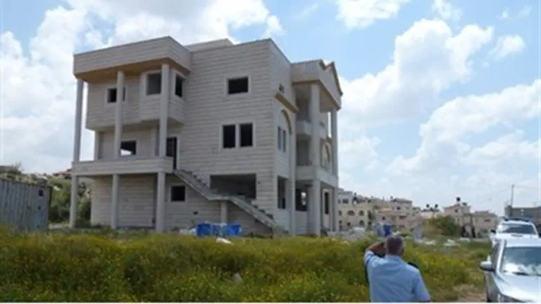 One of the illegal Kafr Kassam mansions
