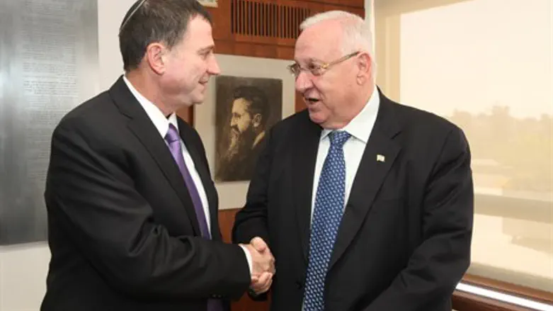 ריבלין מגיש מועמדות לנשיא המדינה ליו"ר הכנסת 