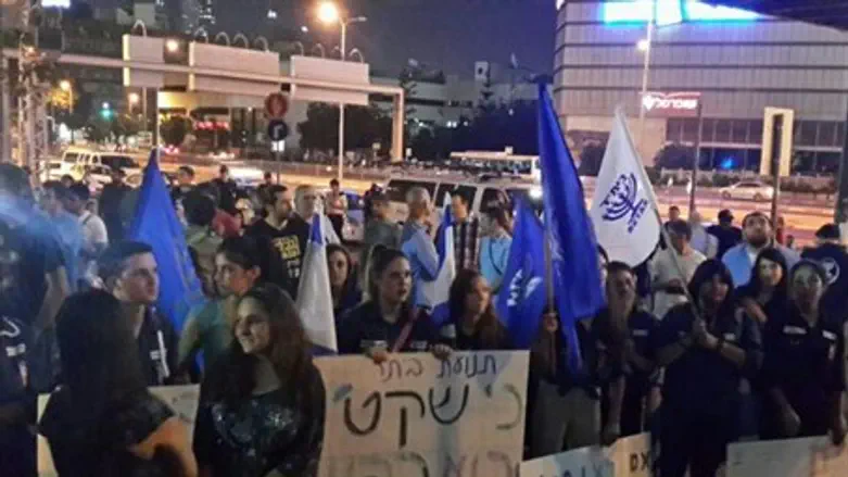 Демонстрация протеста в Тель-Авиве