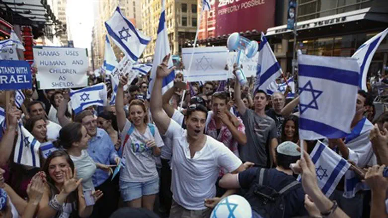 Про-израильский митинг в Нью-Йорке